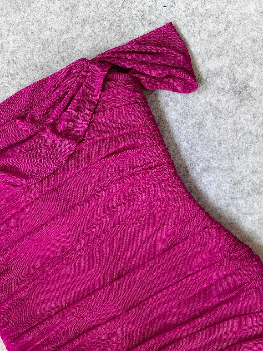 Draped Off-Shoulder Fuchsia Bandage Dress with Side Split VestiVogue