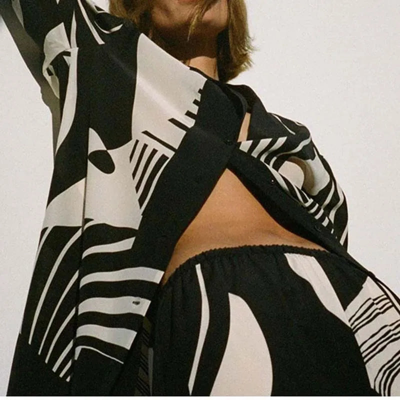 Chic Digital Print Blouse and Pants Set VestiVogue