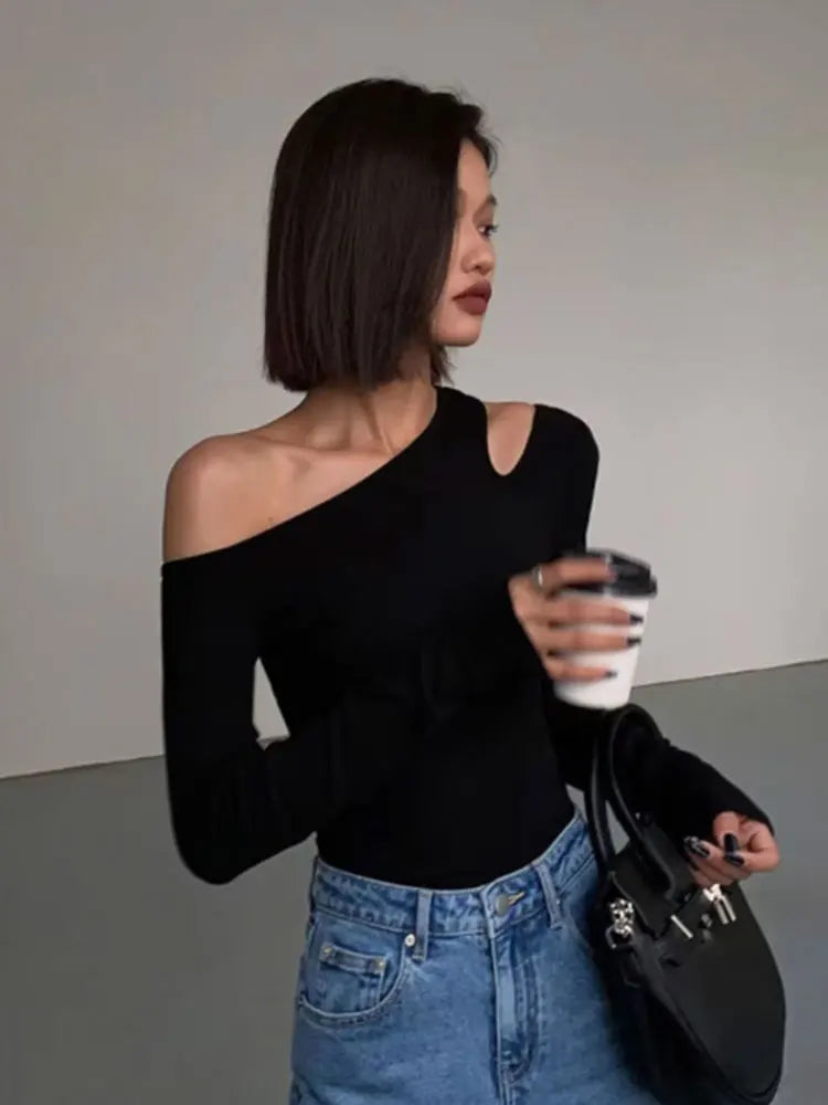 Skew Collar Off-Shoulder Flare Sleeve Crop Top VestiVogue