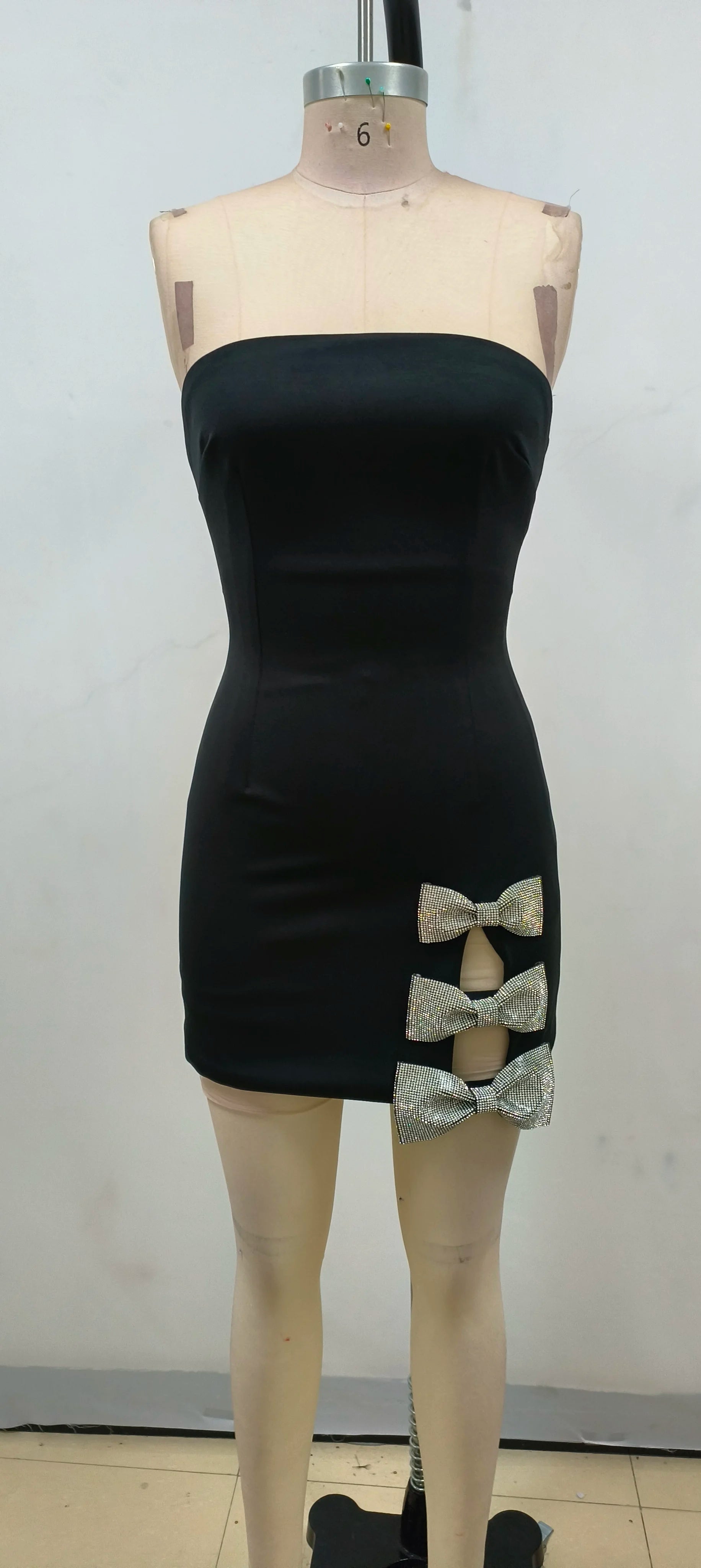 Strapless Black Beaded Bodycon Mini Dress VestiVogue