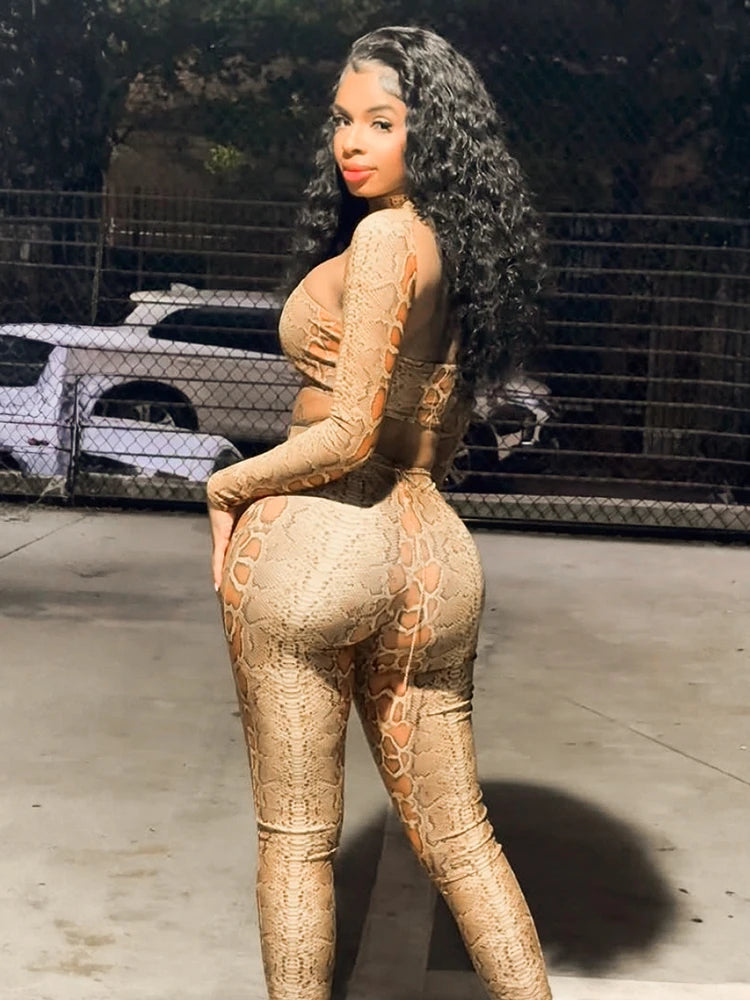 Backless Snake Print Crop Top & Leggings Set VestiVogue