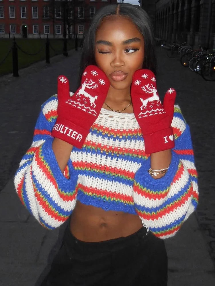 Chic Striped Crop Sweater with O-neck and Long Sleeves VestiVogue Blue M