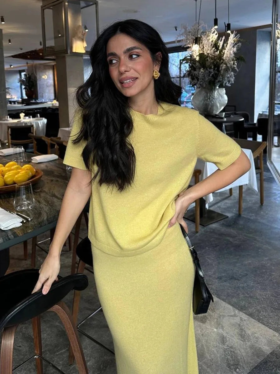 Knitted Maxi Skirt Set with Short Sleeve Sweater VestiVogue Yellow S