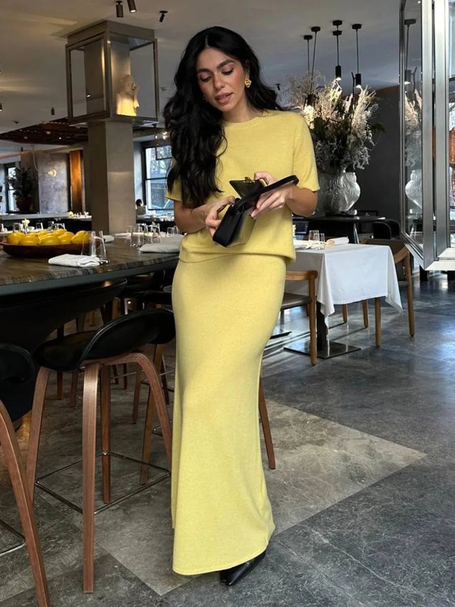 Knitted Maxi Skirt Set with Short Sleeve Sweater VestiVogue