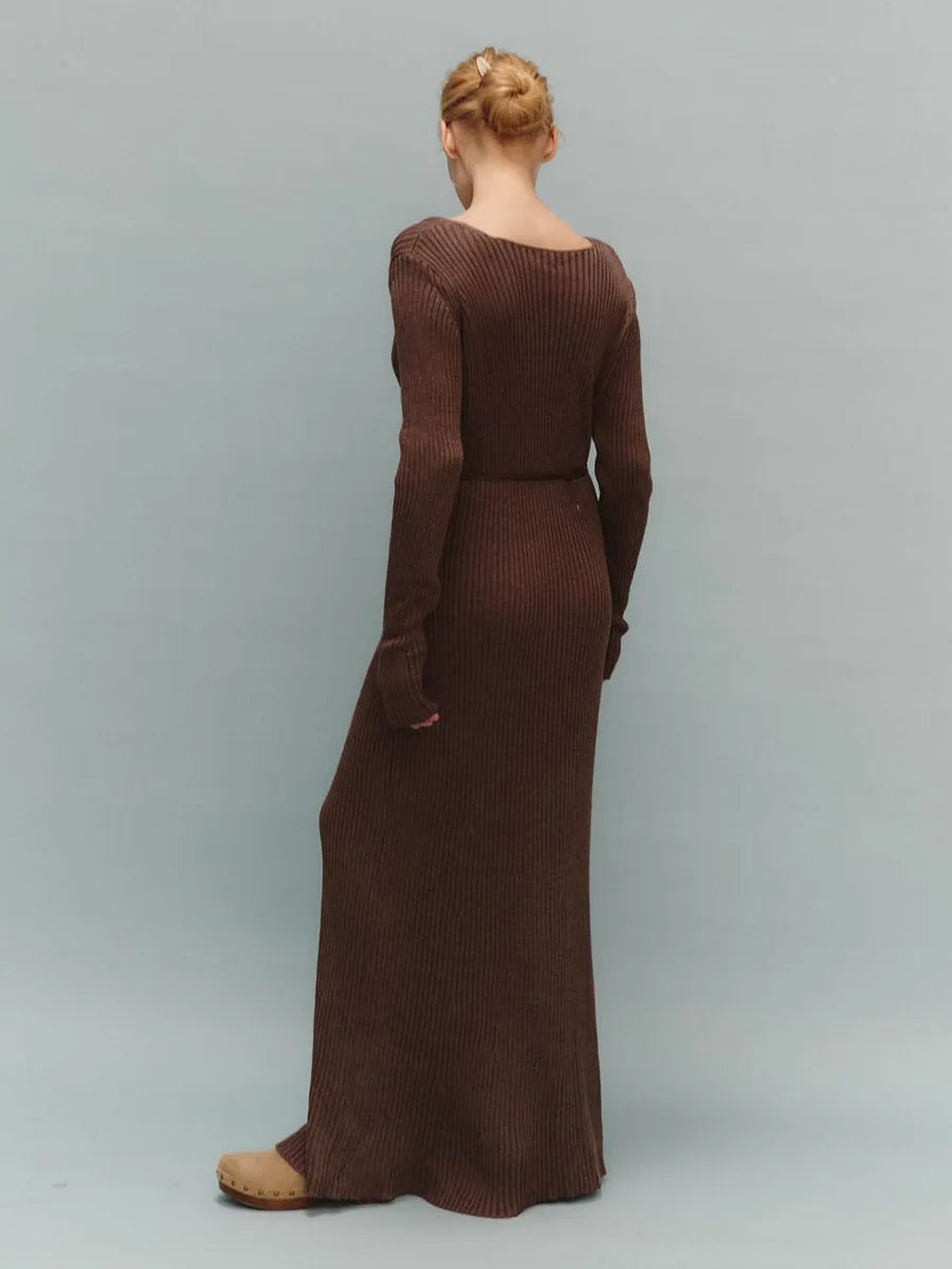Elegant Long Sleeve V-Neck Knitted Maxi Dress VestiVogue