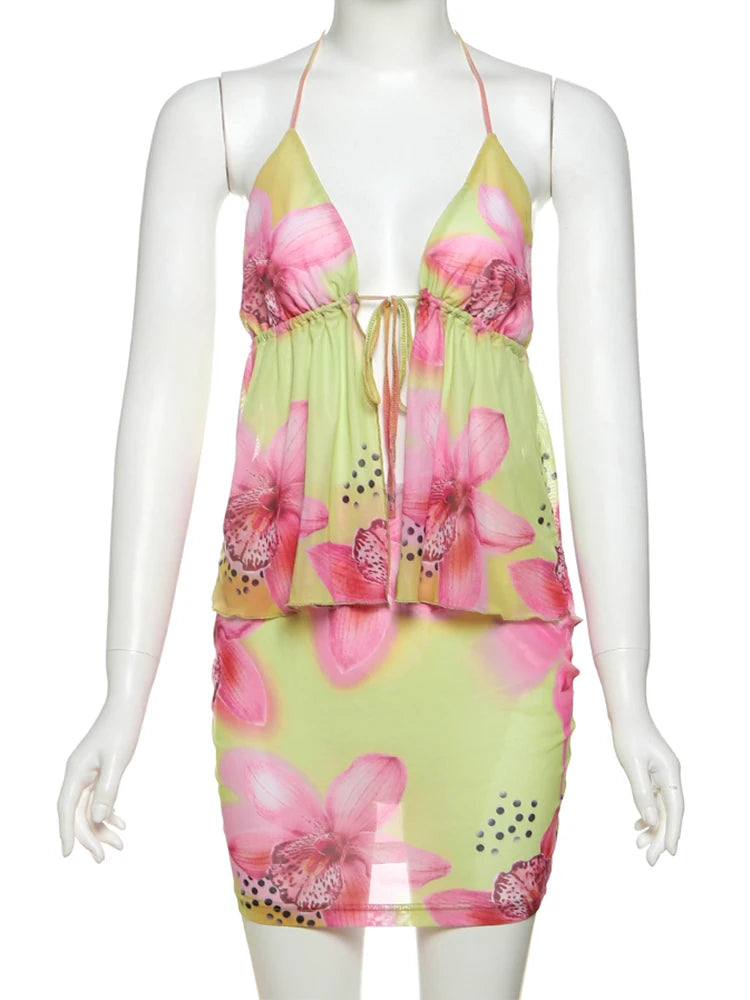 Floral Print Halter Neck Set with Lace-Up Back VestiVogue