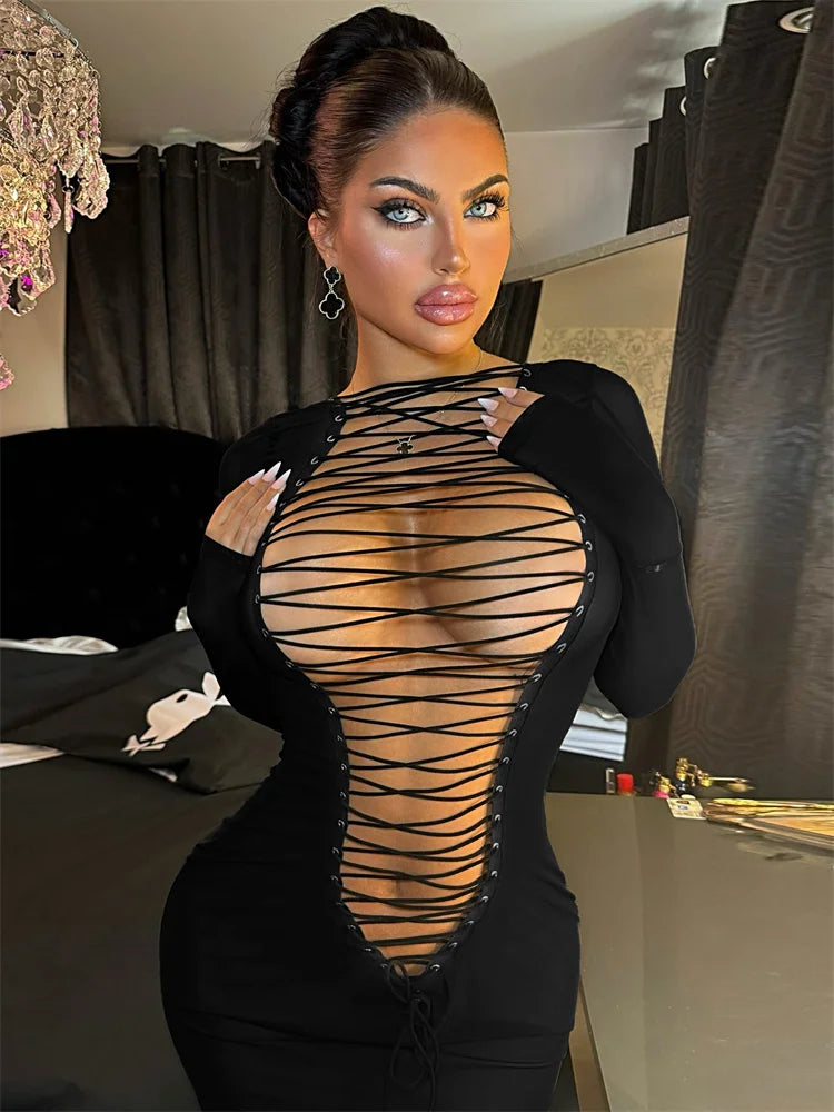 Alluring O-Neck Mini Dress with Hollow-Out Detailing VestiVogue black S