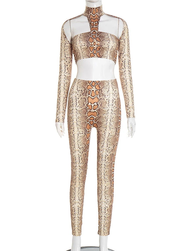 Backless Snake Print Crop Top & Leggings Set VestiVogue