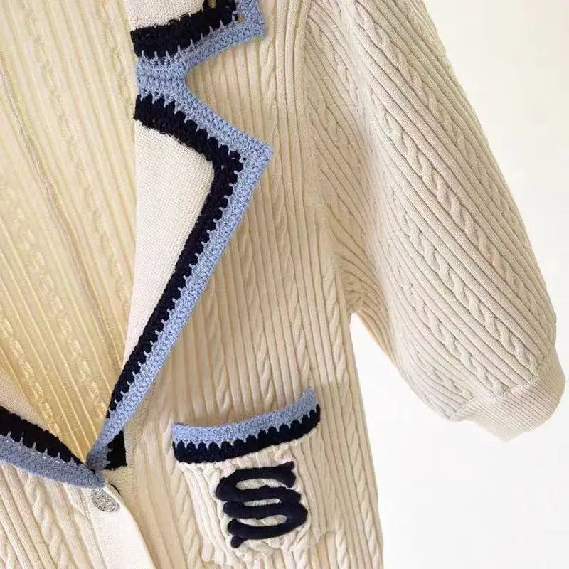 Elegant Embroidered Maxi Dress with Turn-down Collar VestiVogue