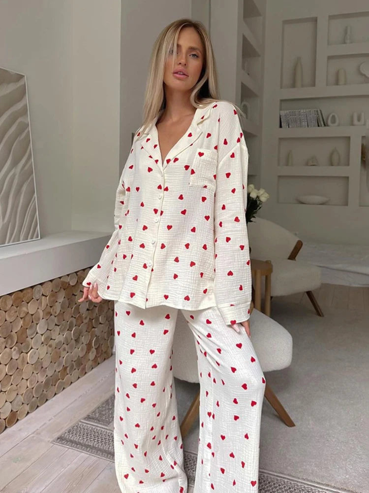 Love Print Loose Pajama Set VestiVogue
