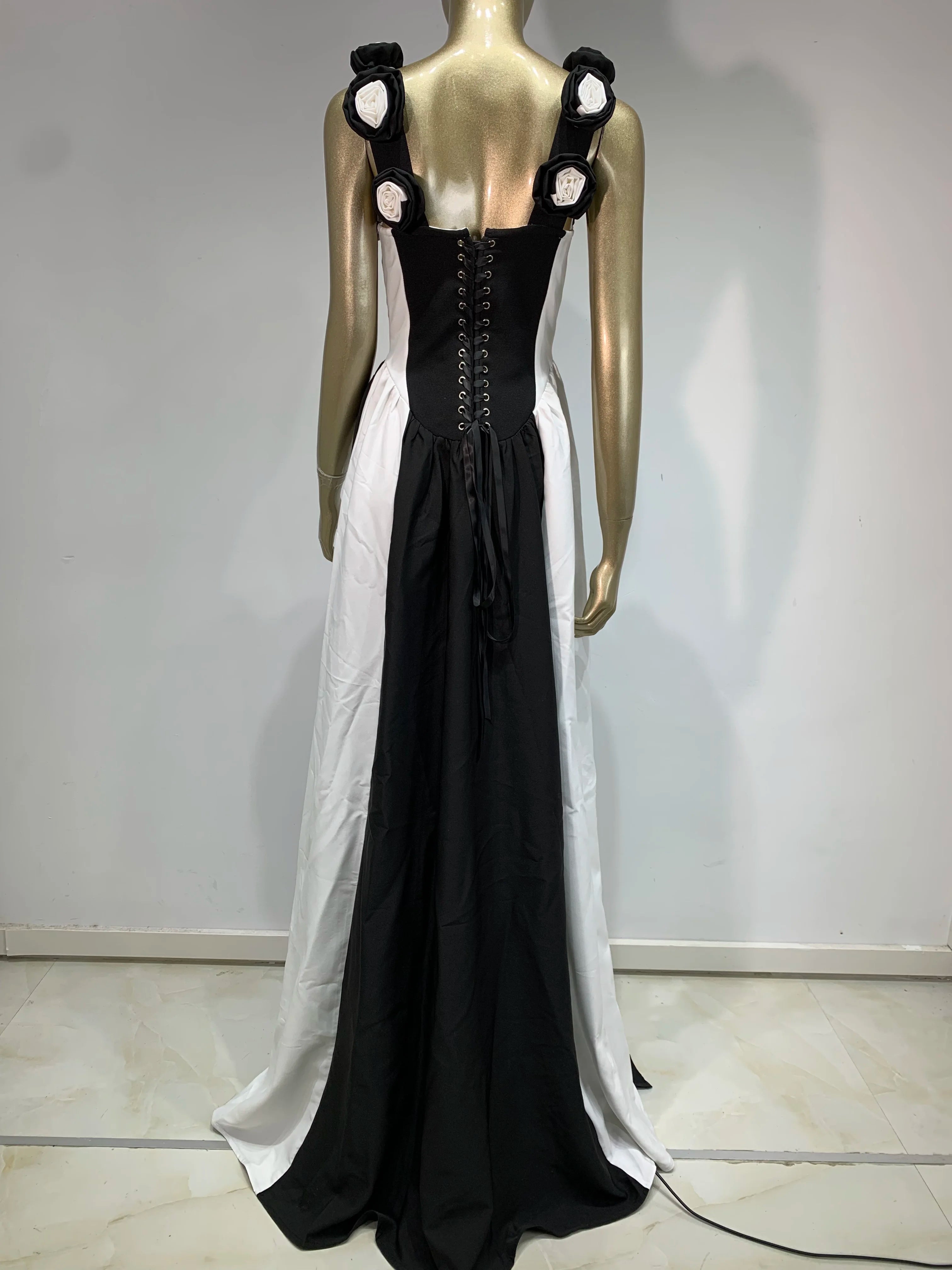 Backless Patchwork Maxi Dress VestiVogue