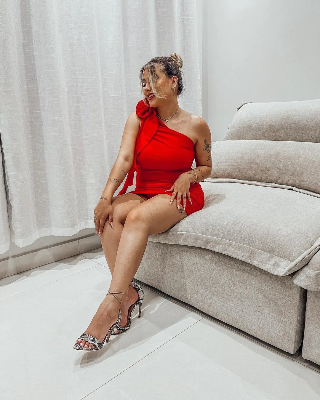 One-Shoulder 3D Flower Mini Dress VestiVogue