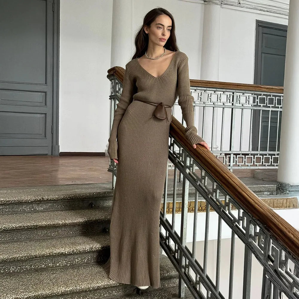 Elegant Long Sleeve V-Neck Knitted Maxi Dress VestiVogue