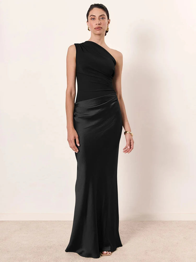 Elegant Satin Inclined Shoulder Maxi Dress - Sleeveless Backless Bodycon Design VestiVogue black M