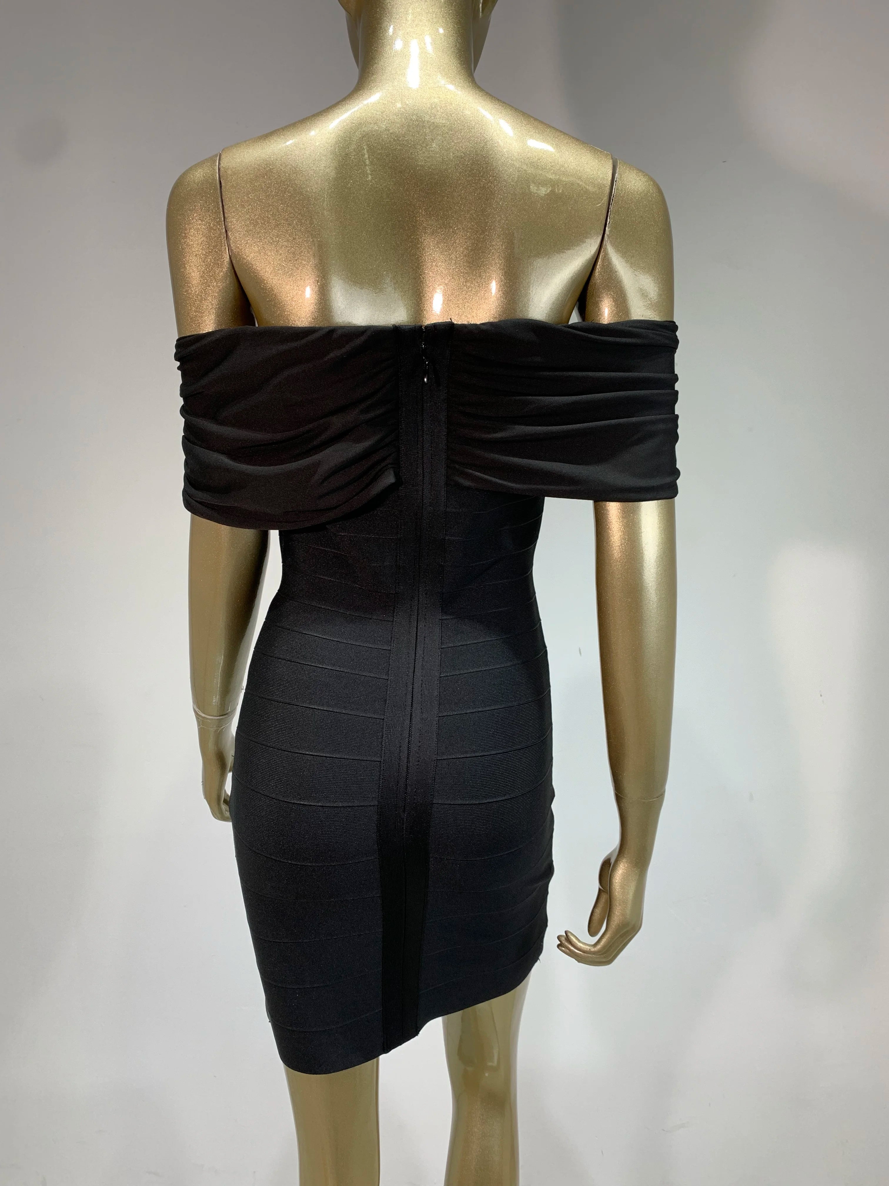 Off-Shoulder Black Bodycon Mini Dress VestiVogue