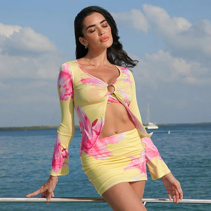 Floral Print V-Neck Slit Top and Mini Skirt Set VestiVogue