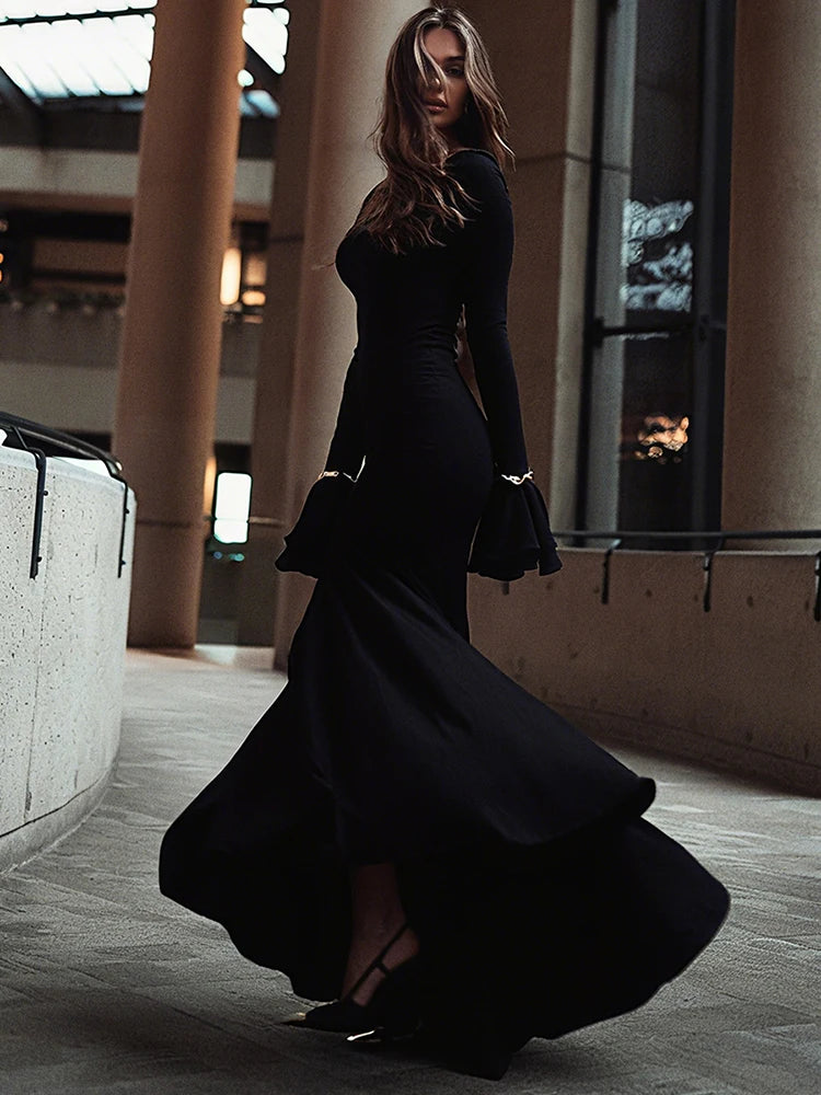 Ruched Elegant Long Dress with Square Collar and Flared Sleeves VestiVogue