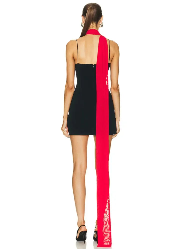 Celebrity V-Neck Mesh Bodycon Dress - Black/Red VestiVogue  