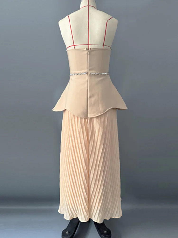 Elegant Backless Beaded A-Line Bodycon Dress in Beige & Black VestiVogue