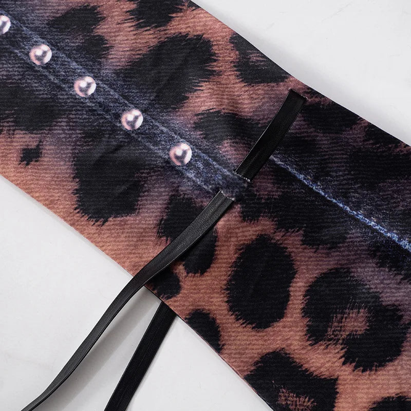 Leopard Print Slim Flared Dress with Long Sleeves VestiVogue