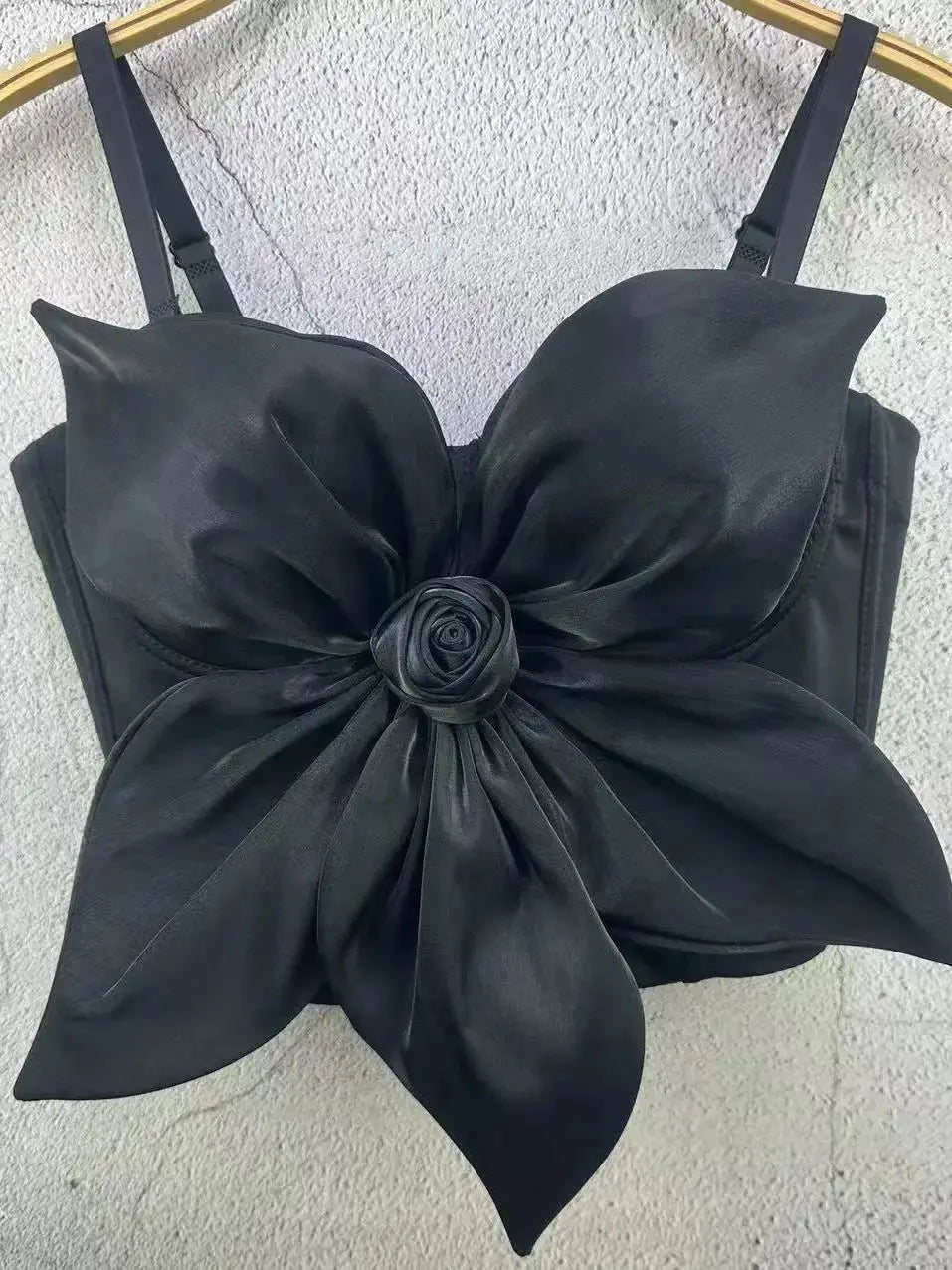 Sexy Retro Flower Camisole Top VestiVogue black XL