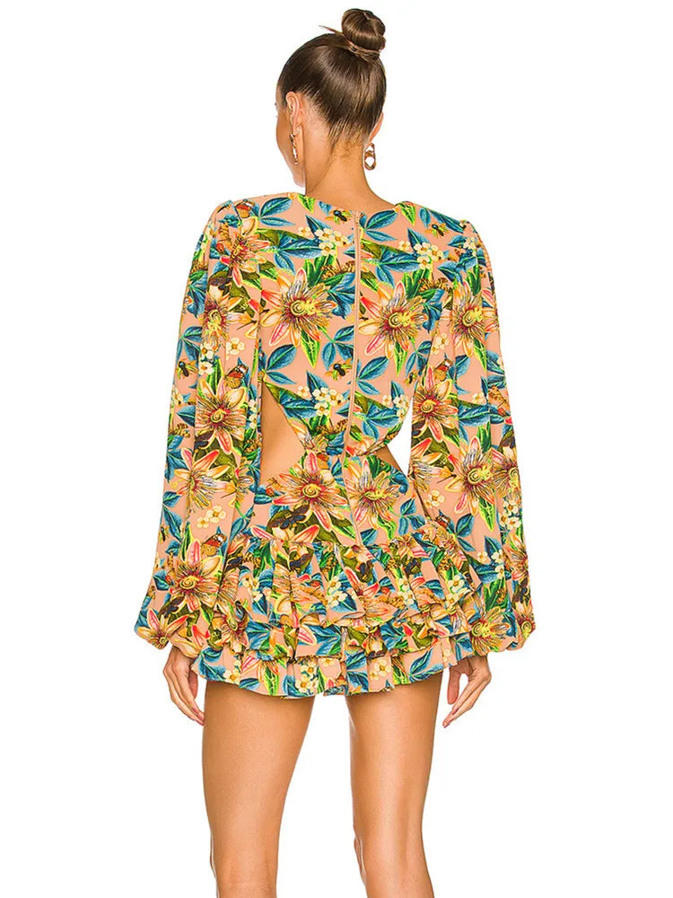 Elegant Floral Pleated Mini Bodycon Dress with Long Sleeves VestiVogue