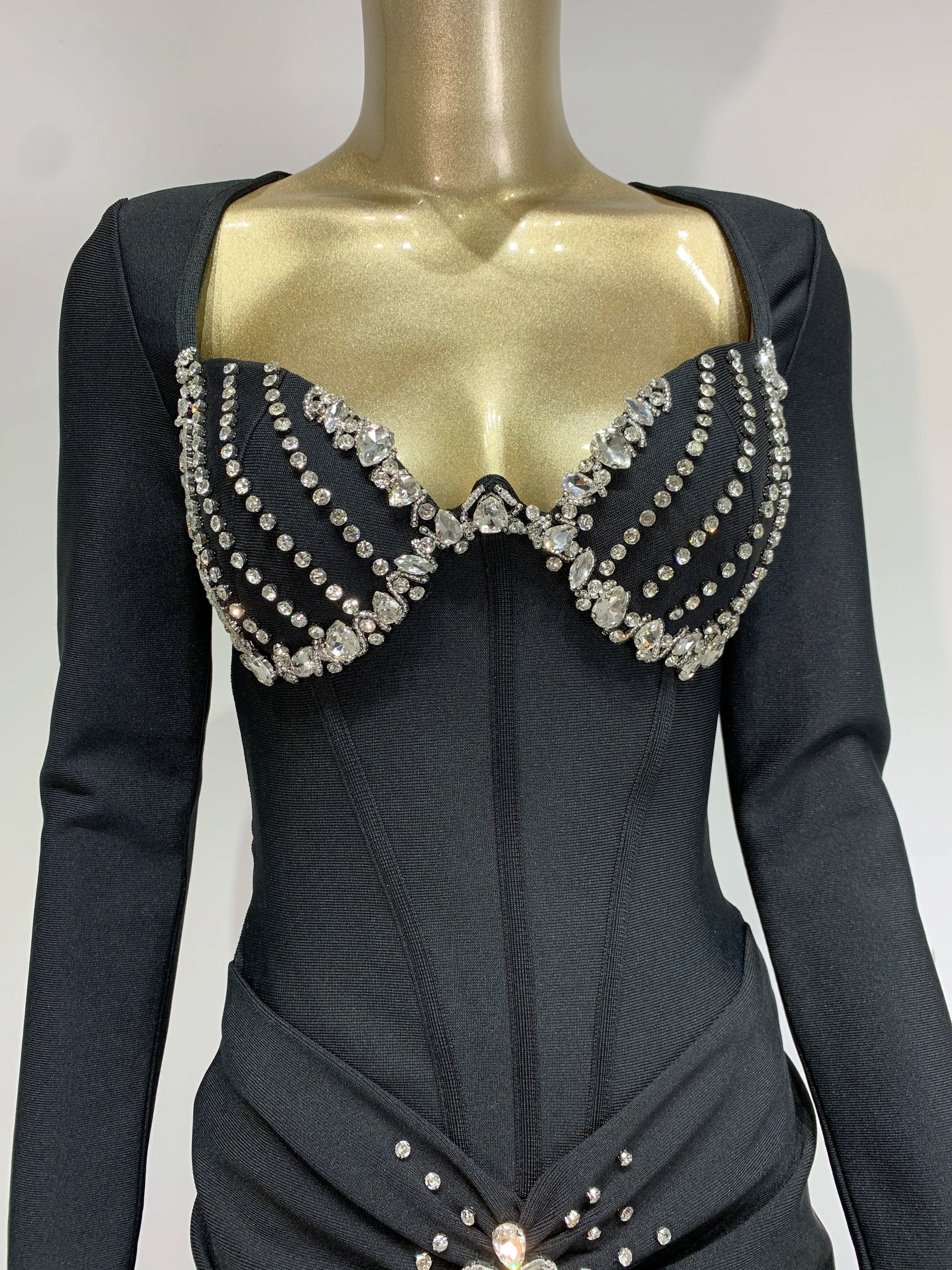 Elegant Black Maxi Bodycon Dress with Beading and Ruffles VestiVogue