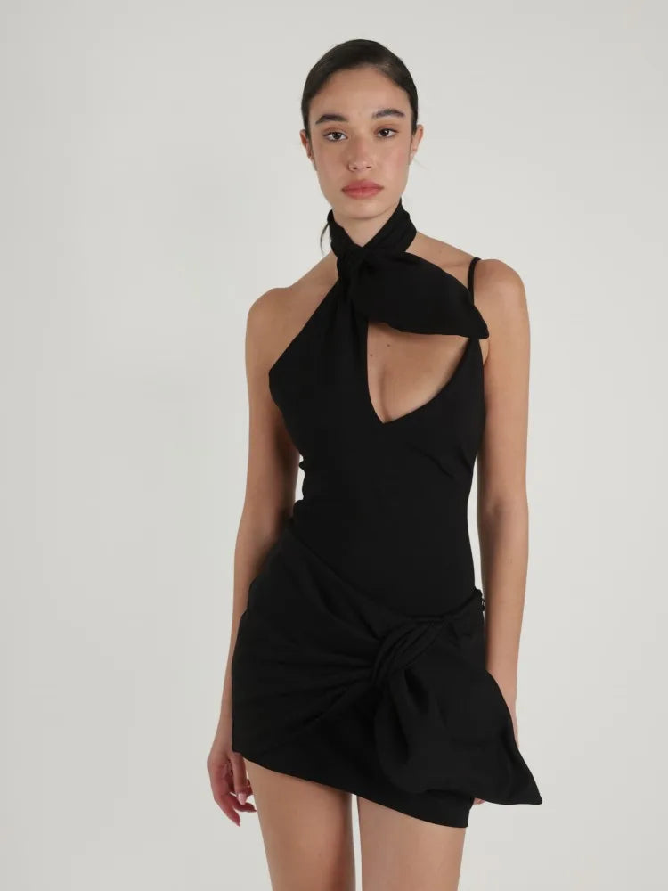 Black Cotton Backless dress VestiVogue  