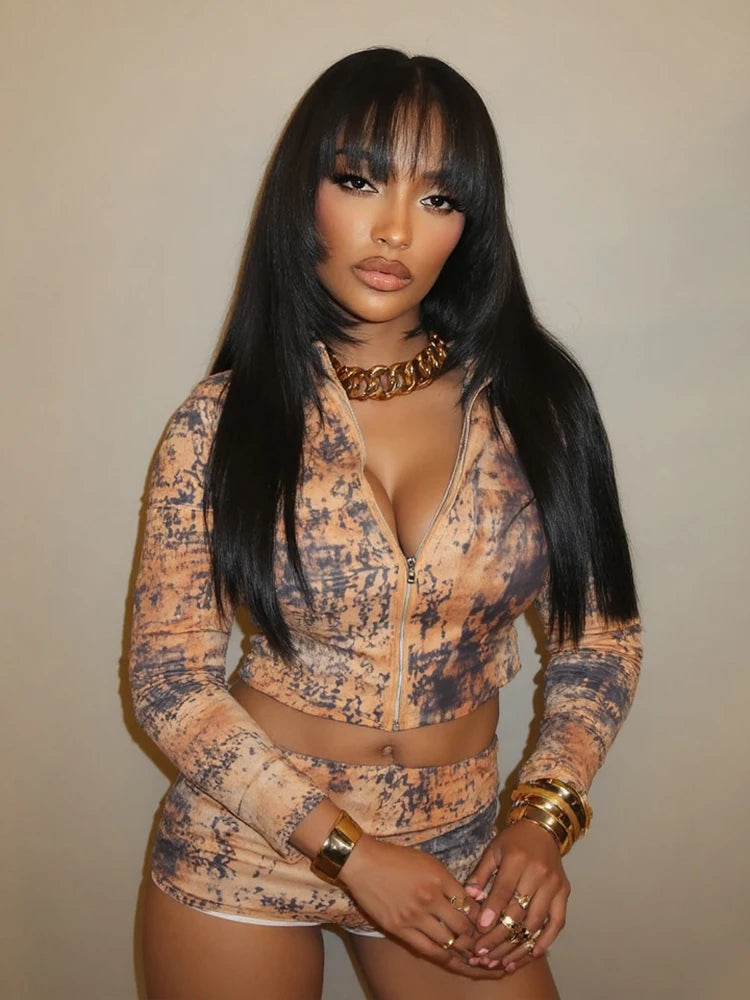 Chic Slim-Fit Zip-Up Coat and Shorts Set VestiVogue