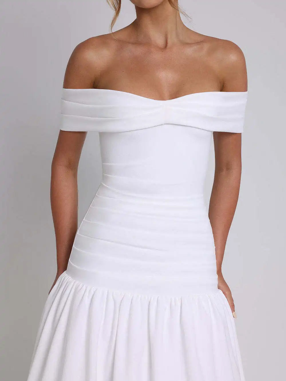 Elegant One-Shoulder Backless Midi Dress VestiVogue WHITE M