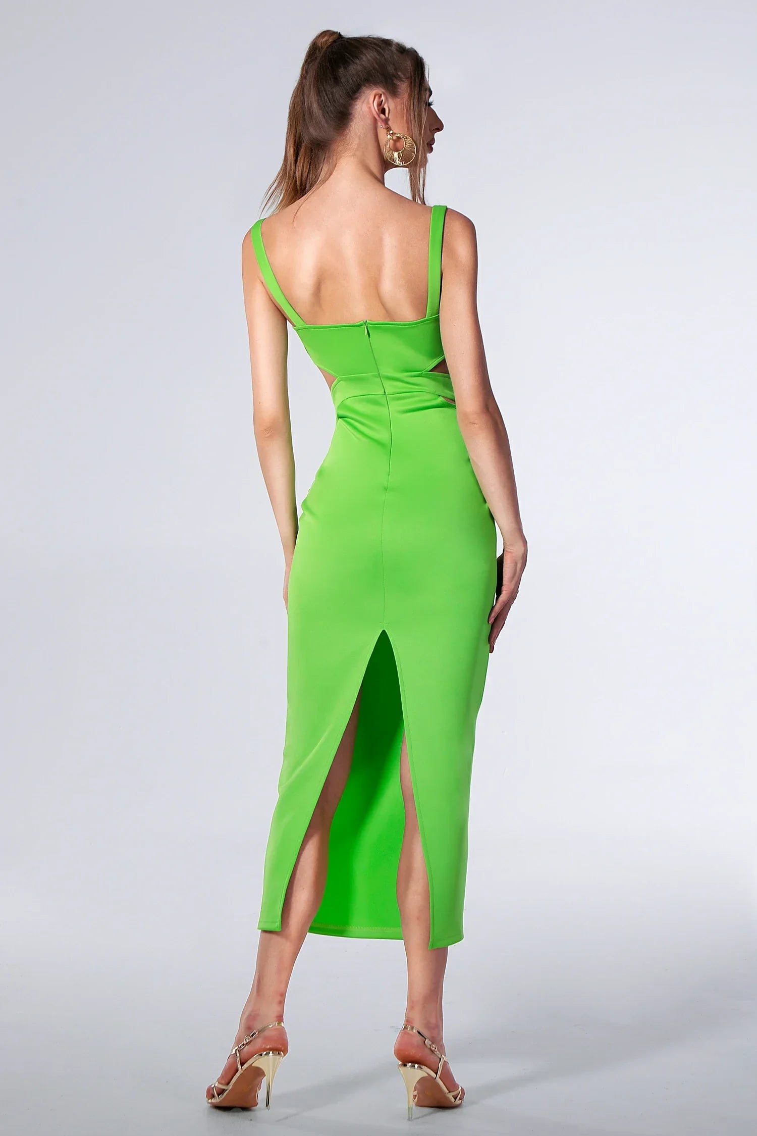 Green Backless Bodycon Maxi Dress VestiVogue