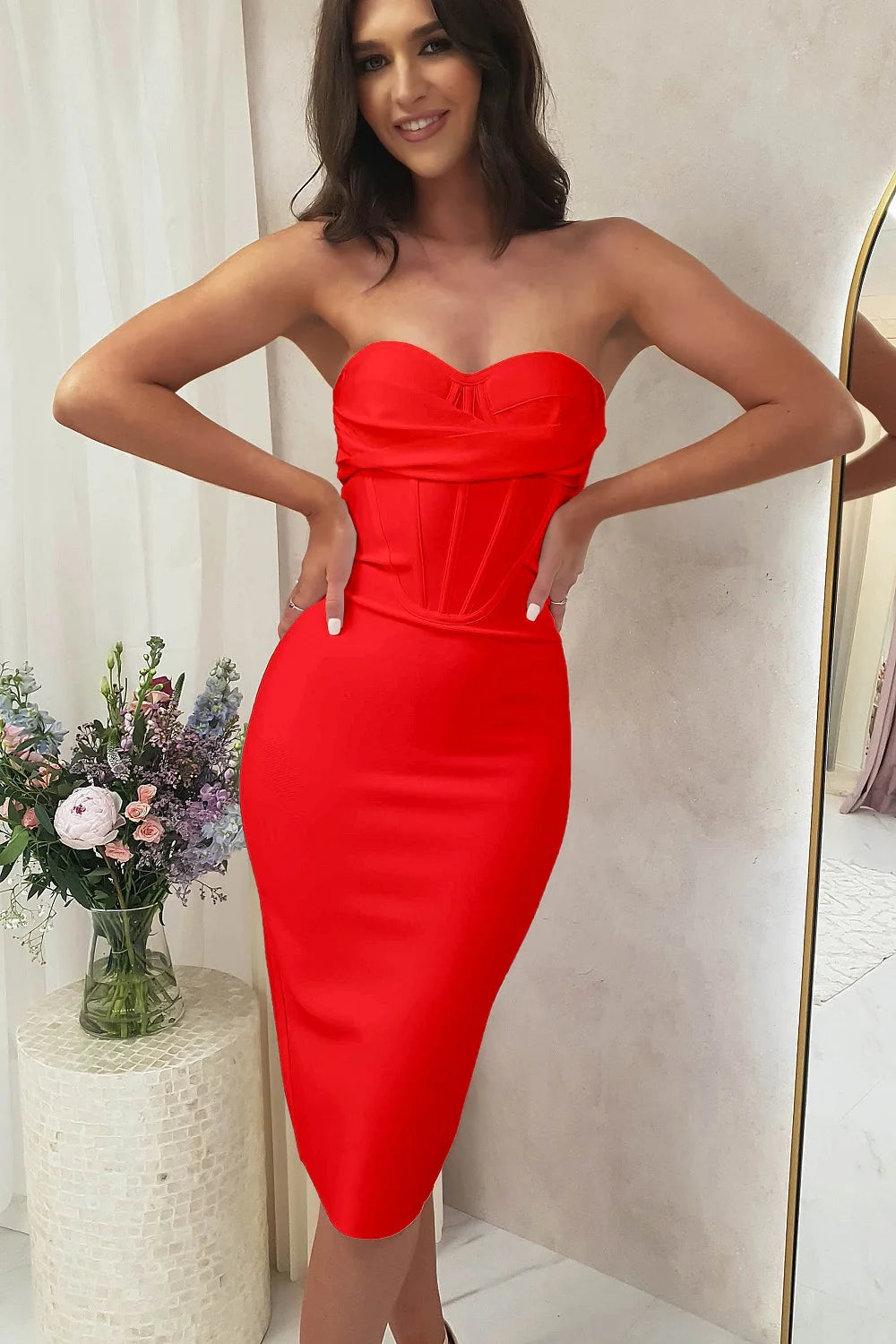 Sexy Red Strapless Bandage Dress VestiVogue