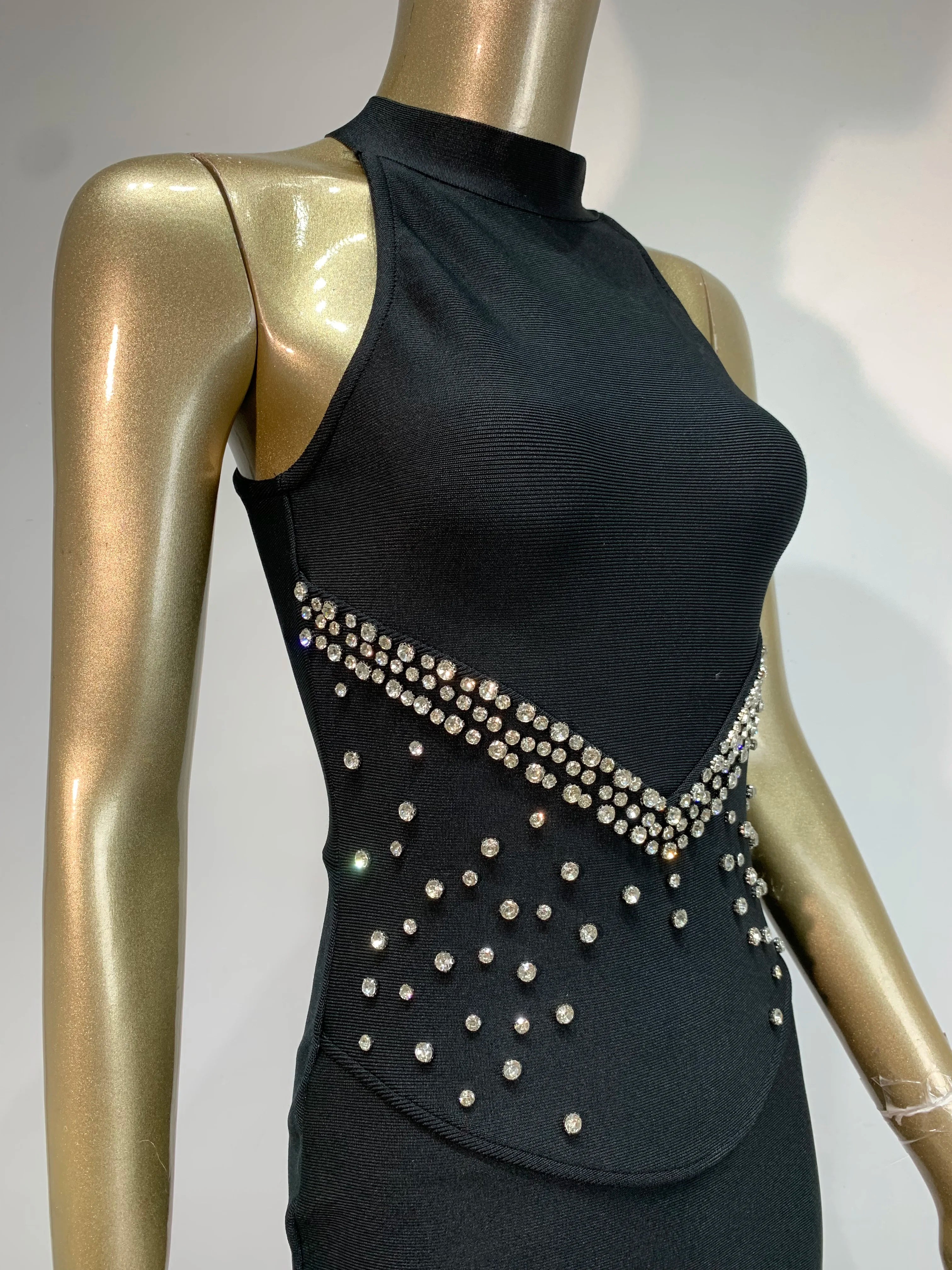 Elegant Beaded Black Maxi Bodycon Dress with Turtleneck VestiVogue
