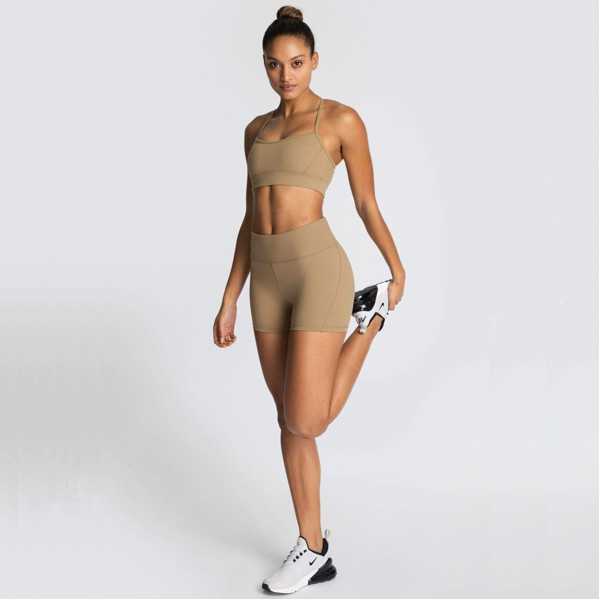 Selling sunset Emma vibes gym shorts Chic Gym Wear Q2031 brown XS