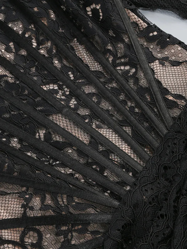 Elegant U Neck Black Lace Mini Bodycon Gown VestiVogue