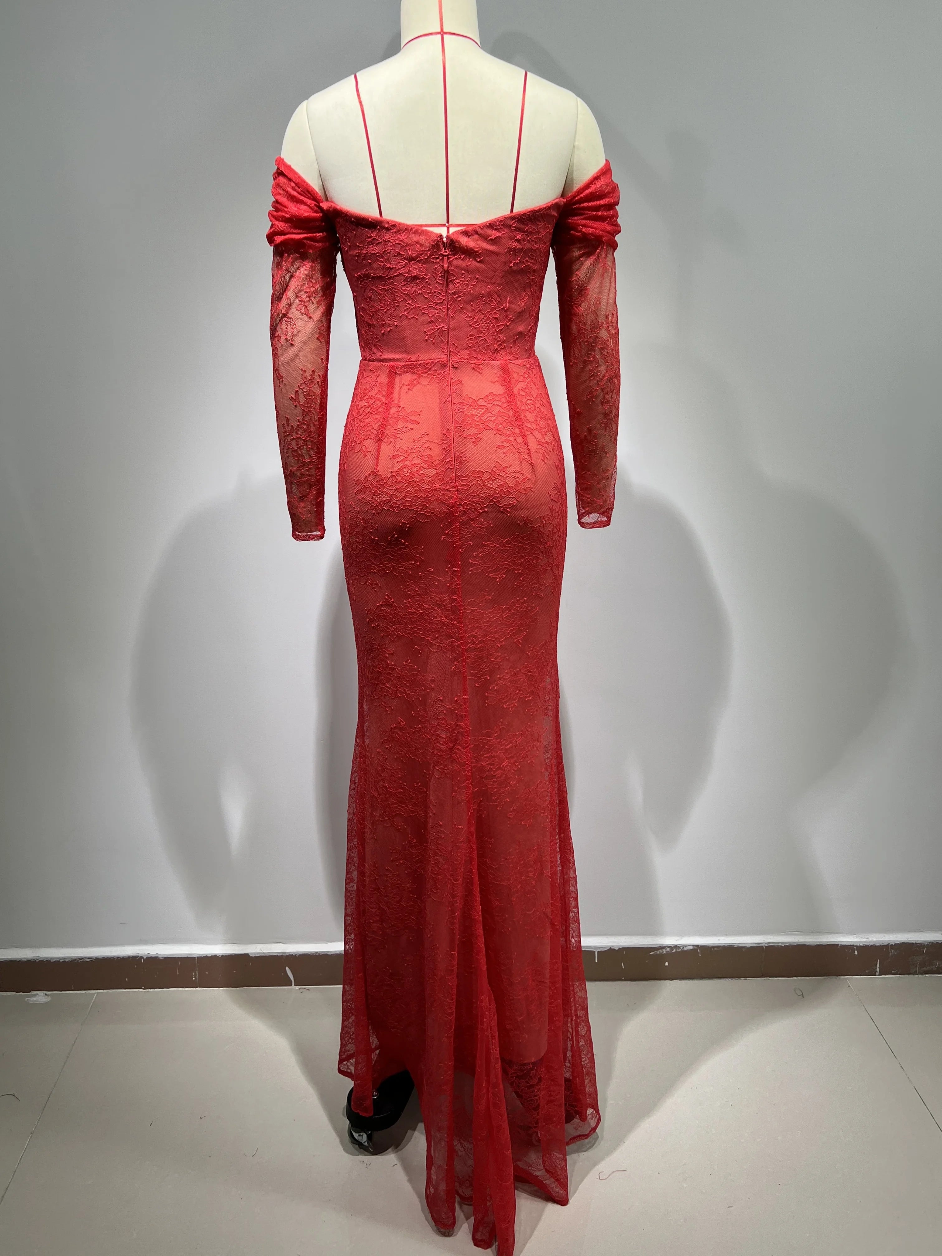 Luxury Red Lace Evening Maxi Dress for Women VestiVogue  