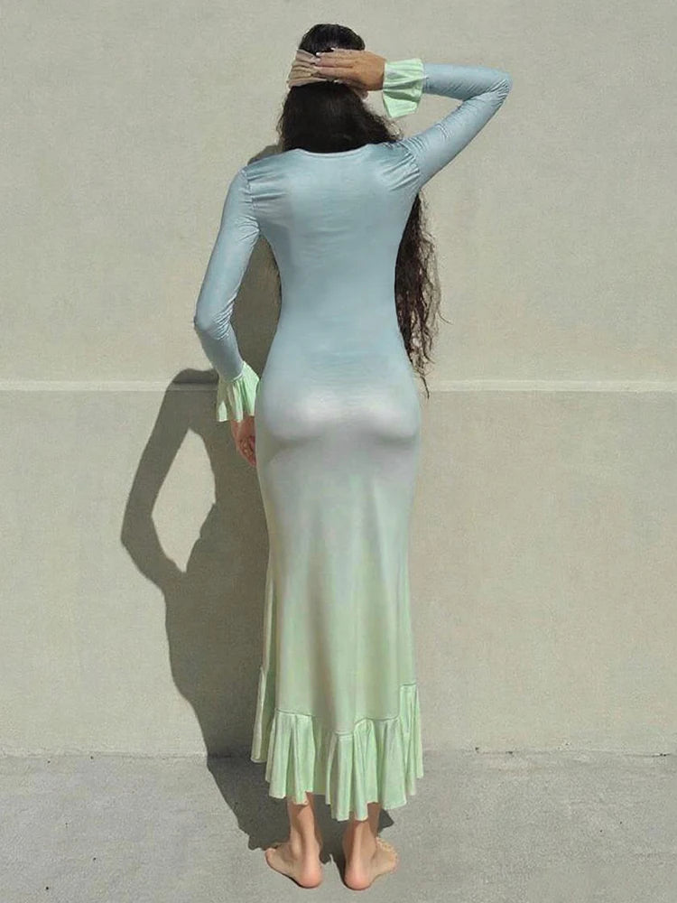 Elegant Gradient Party Dress with Ruffles and Sleeves VestiVogue