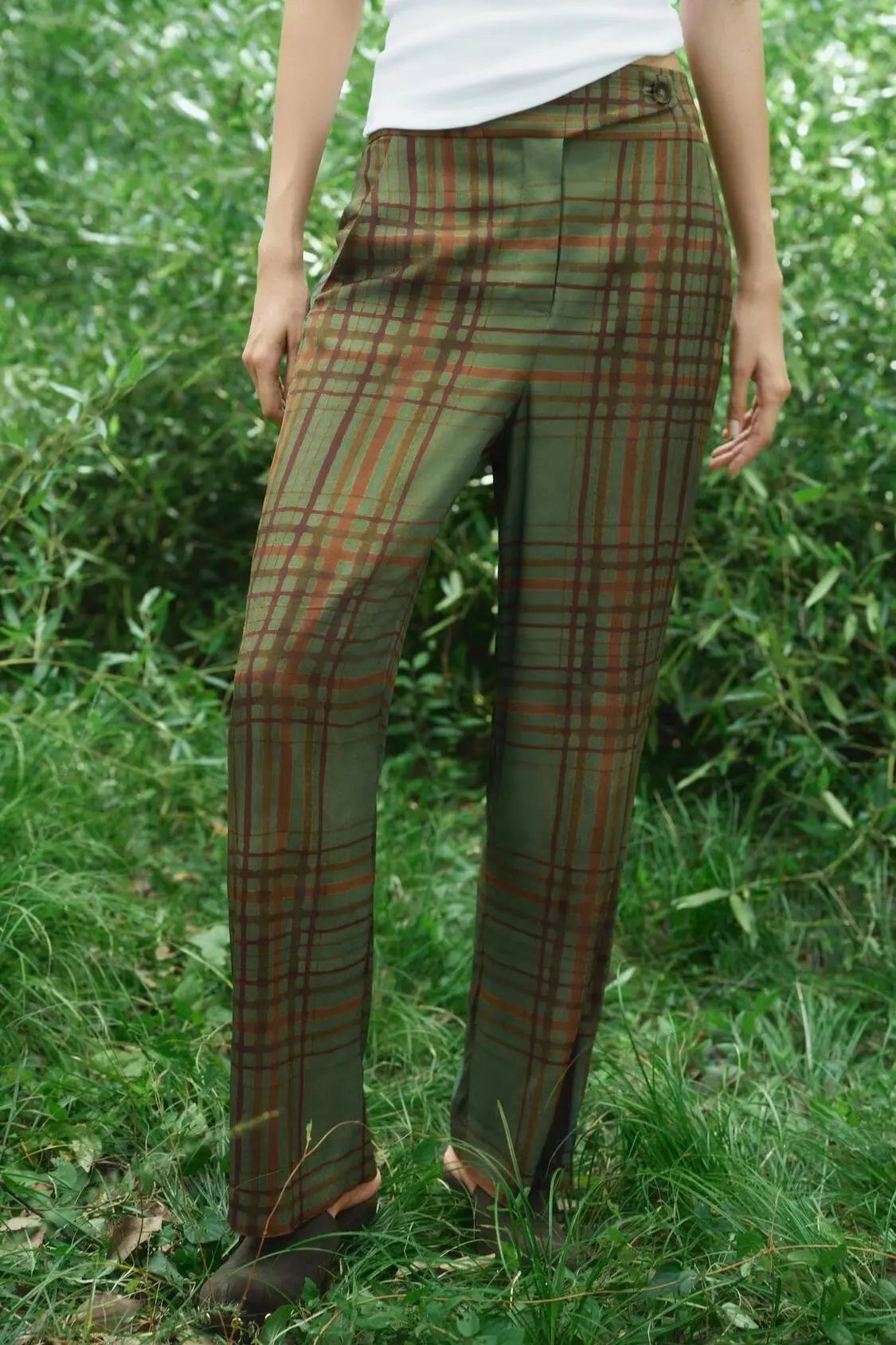 Plaid Double Breasted Blazer & Wide-Leg Trousers Set VestiVogue